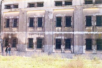 [Translate to Englisch:] Coronda-Gefängnis, Pavillion 6, im Jahr 2000