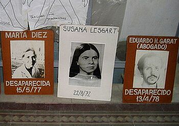 Bildaufnahmen von Opfern der argentinischen Militärjunta